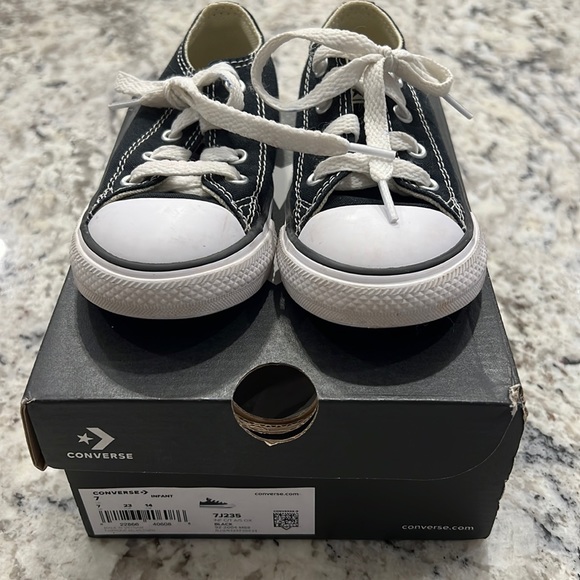Converse Other - Black Converse Sneakers